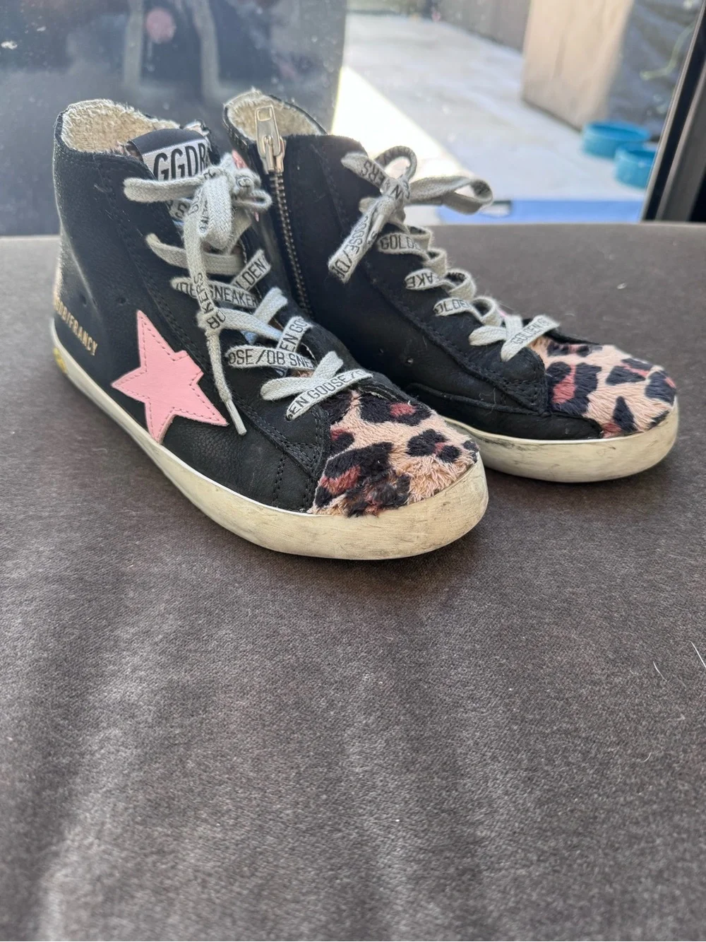 Golden Goose black fancy Sneakers Pink Star and Leopard Toe Cap. Girl sz 32 or 1